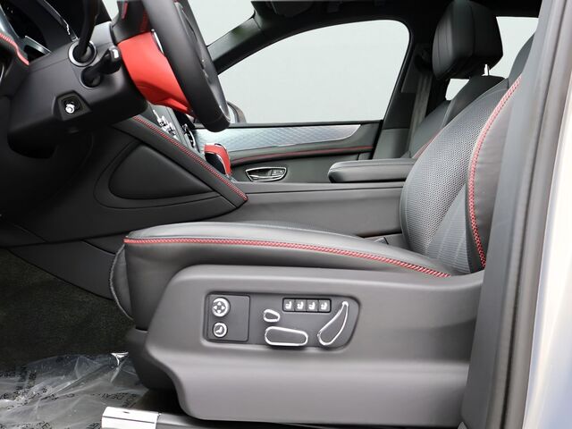 2023 Bentley Bentayga V6 Oshkosh WI