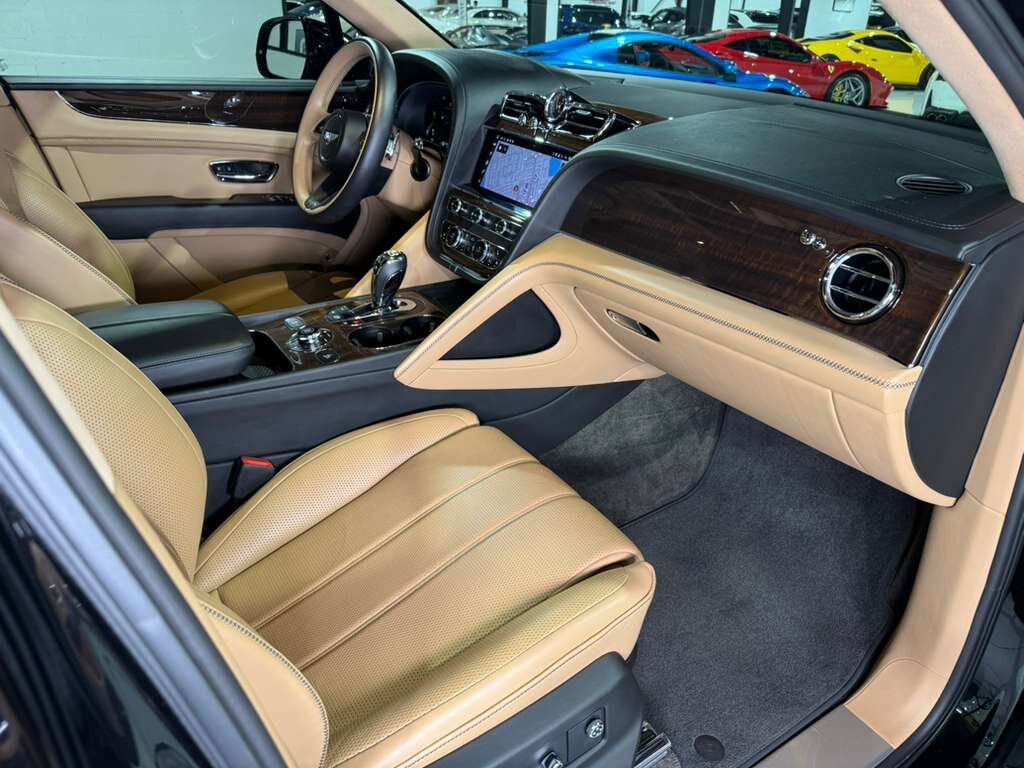 2023 Bentley Bentayga V8 Fort Lauderdale FL