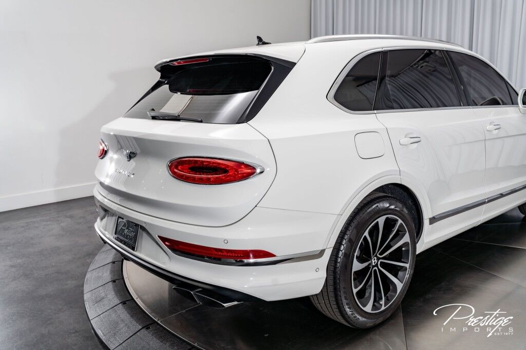 2023 Bentley Bentayga V8 North Miami Beach FL