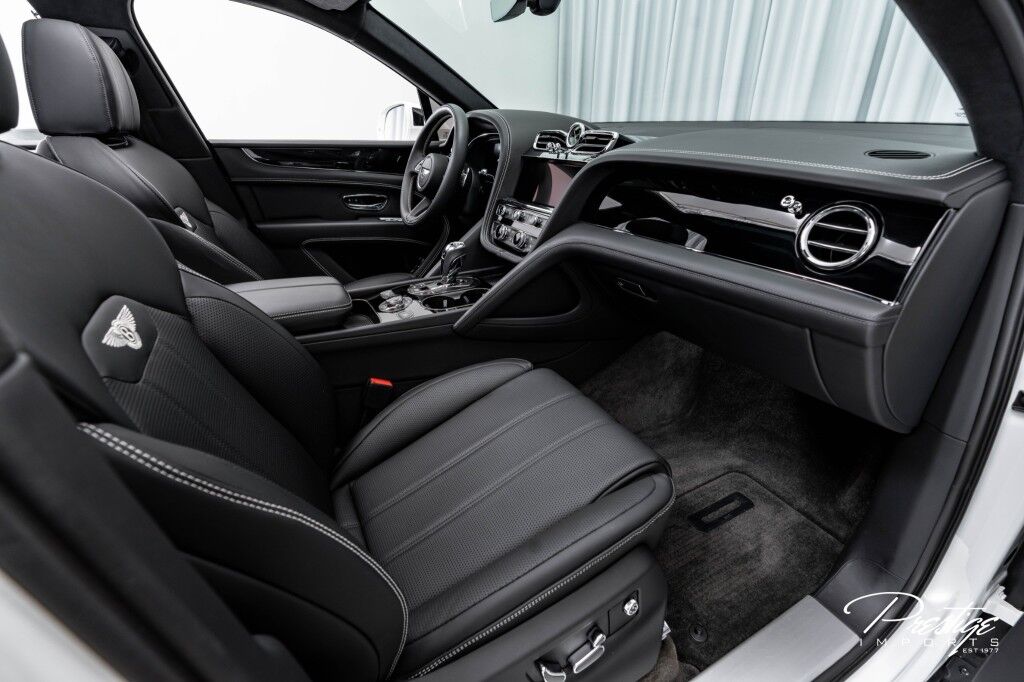 2023 Bentley Bentayga V8 North Miami Beach FL