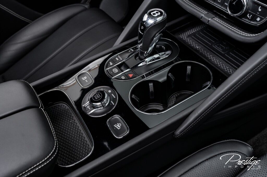 2023 Bentley Bentayga V8 North Miami Beach FL