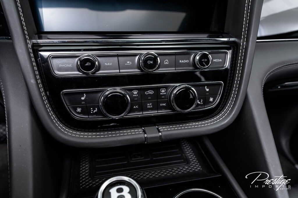 2023 Bentley Bentayga V8 North Miami Beach FL