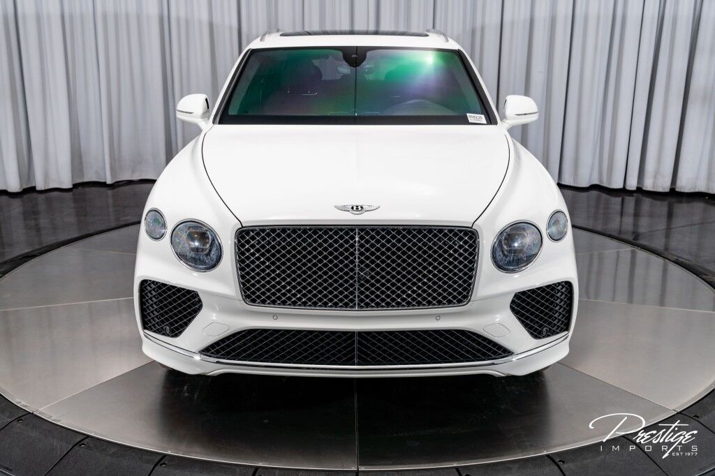 2023 Bentley Bentayga V8 North Miami Beach FL
