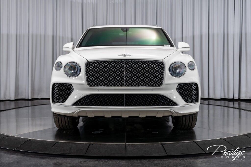2023 Bentley Bentayga V8 North Miami Beach FL