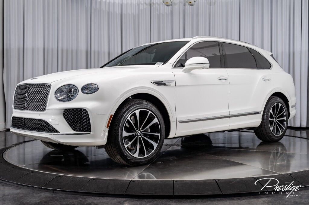 2023 Bentley Bentayga V8 North Miami Beach FL