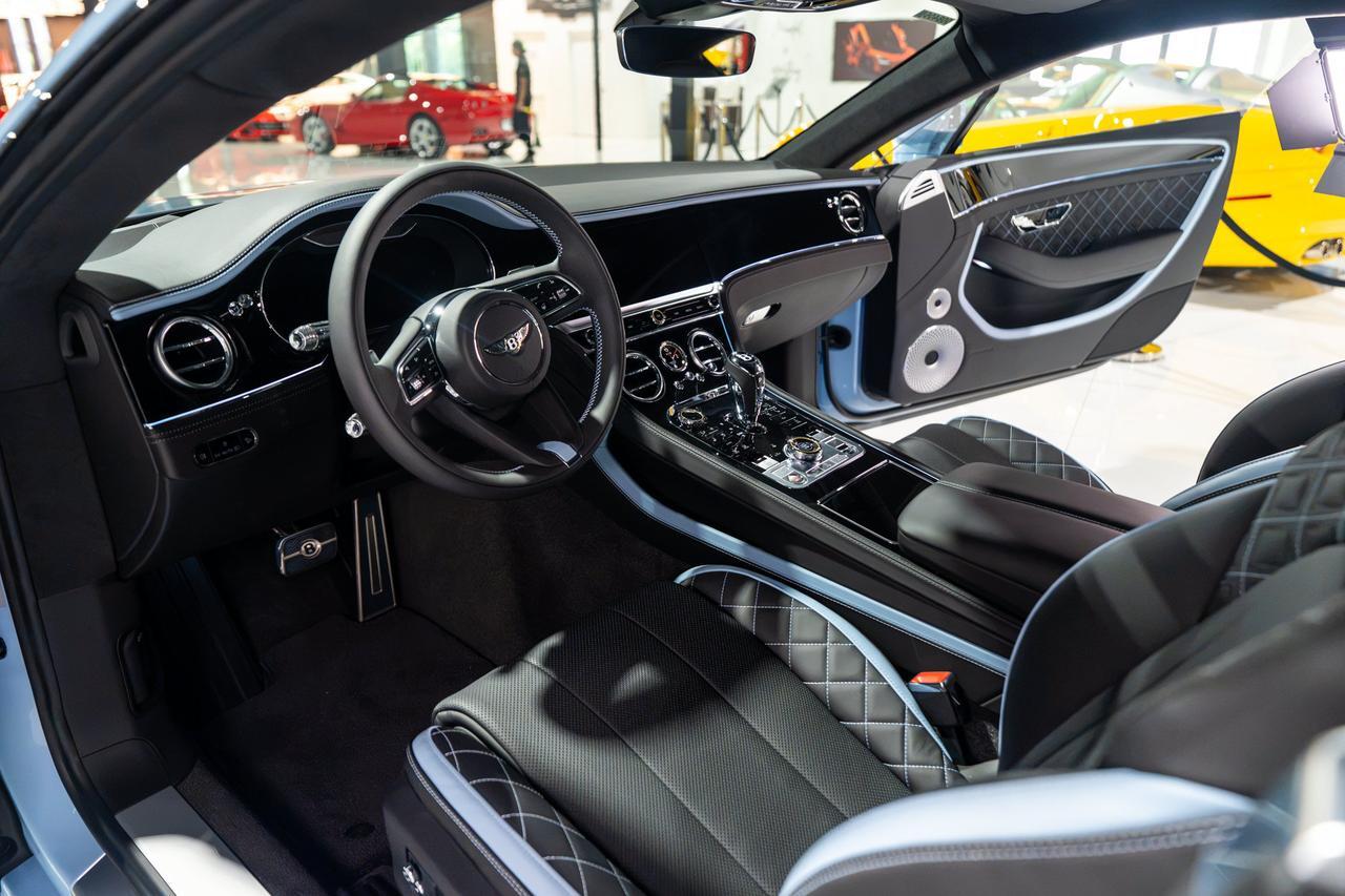 2023 Bentley Continental GT Mulliner W12 Jetstream II paint,Bang & Olufsen audio,Blackline Specification AND MUCH MORE!! Fort Lauderdale FL