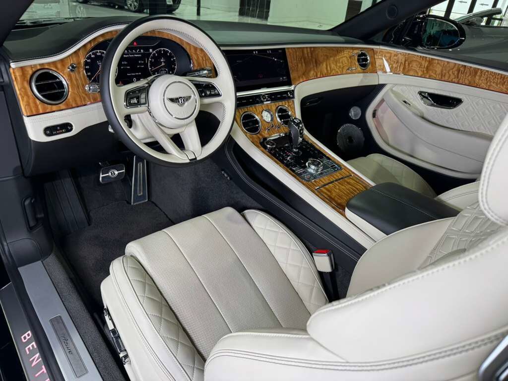 2023 Bentley Continental GTC Azure Naim audio system, rotating display AND MUCH MORE!! Fort Lauderdale FL