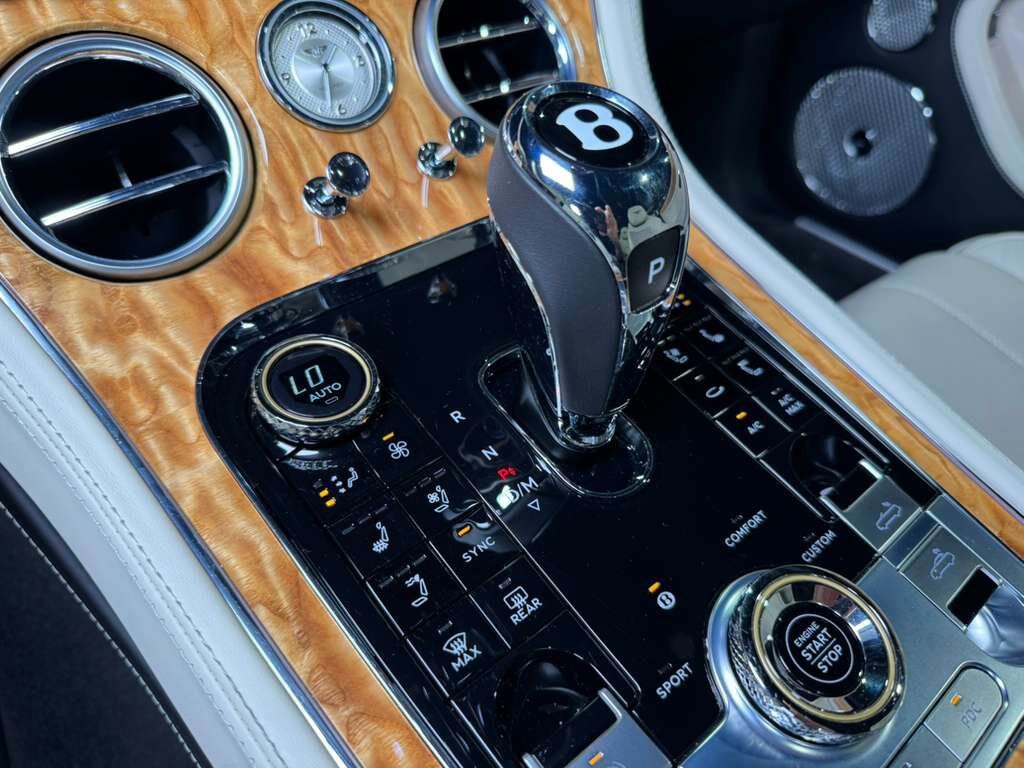 2023 Bentley Continental GTC Azure Naim audio system, rotating display AND MUCH MORE!! Fort Lauderdale FL