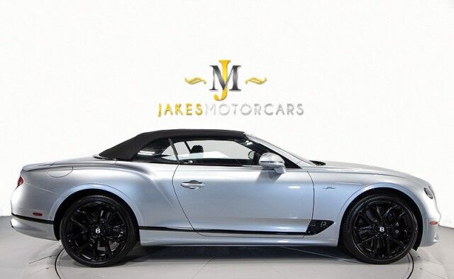 2023 Bentley Continental GTC Speed ($370,000 MSRP!) *ONLY 1700 MILES* *$50,000 IN OPTIONS* *$14,000 SPECIAL ORDER COLOR* San Diego CA