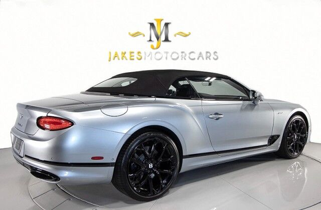 2023 Bentley Continental GTC Speed ($370,000 MSRP!) *ONLY 1700 MILES* *$50,000 IN OPTIONS* *$14,000 SPECIAL ORDER COLOR* San Diego CA