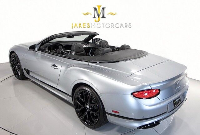 2023 Bentley Continental GTC Speed ($370,000 MSRP!) *ONLY 1700 MILES* *$50,000 IN OPTIONS* *$14,000 SPECIAL ORDER COLOR* San Diego CA