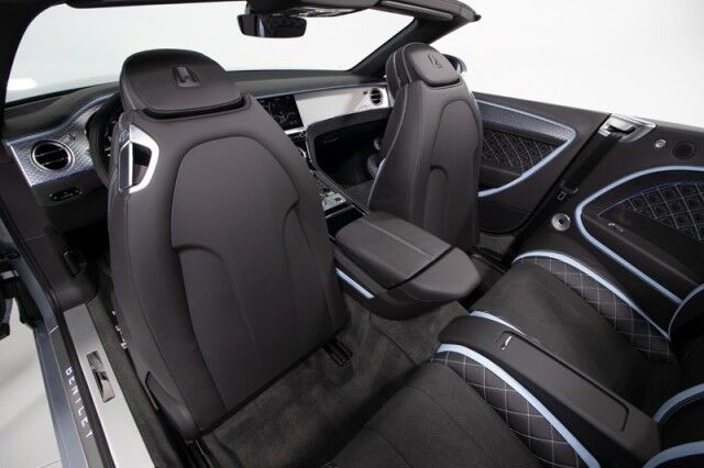 2023 Bentley Continental GTC Speed ($370,000 MSRP!) *ONLY 1700 MILES* *$50,000 IN OPTIONS* *$14,000 SPECIAL ORDER COLOR* San Diego CA