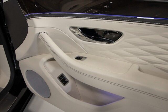 2023 Bentley Flying Spur Azure ($285,310 MSRP!!) *BIG OPTION LIST* *BLACKOUT PACKAGE* *REFRIGERATED COOLER* San Diego CA