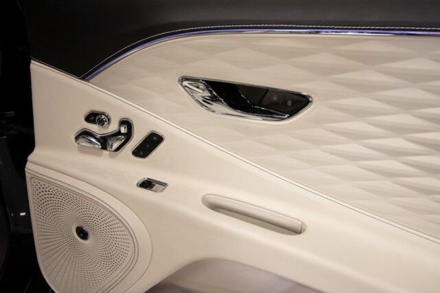 2023 Bentley Flying Spur Azure ($285,310 MSRP!!) *BIG OPTION LIST* *BLACKOUT PACKAGE* *REFRIGERATED COOLER* San Diego CA