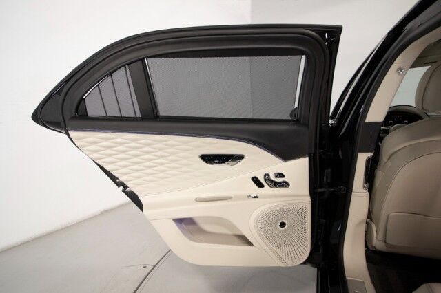 2023 Bentley Flying Spur Azure ($285,310 MSRP!!) *BIG OPTION LIST* *BLACKOUT PACKAGE* *REFRIGERATED COOLER* San Diego CA