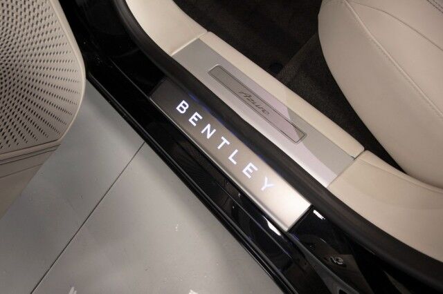 2023 Bentley Flying Spur Azure ($285,310 MSRP!!) *BIG OPTION LIST* *BLACKOUT PACKAGE* *REFRIGERATED COOLER* San Diego CA