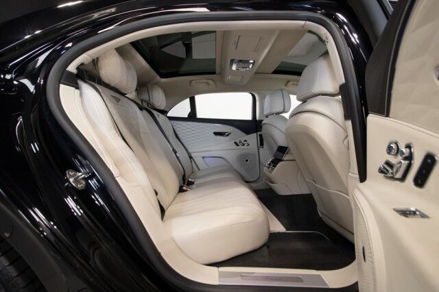 2023 Bentley Flying Spur Azure ($285,310 MSRP!!) *BIG OPTION LIST* *BLACKOUT PACKAGE* *REFRIGERATED COOLER* San Diego CA