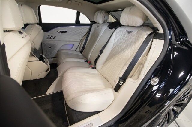 2023 Bentley Flying Spur Azure ($285,310 MSRP!!) *BIG OPTION LIST* *BLACKOUT PACKAGE* *REFRIGERATED COOLER* San Diego CA