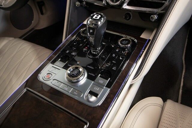 2023 Bentley Flying Spur Azure ($285,310 MSRP!!) *BIG OPTION LIST* *BLACKOUT PACKAGE* *REFRIGERATED COOLER* San Diego CA