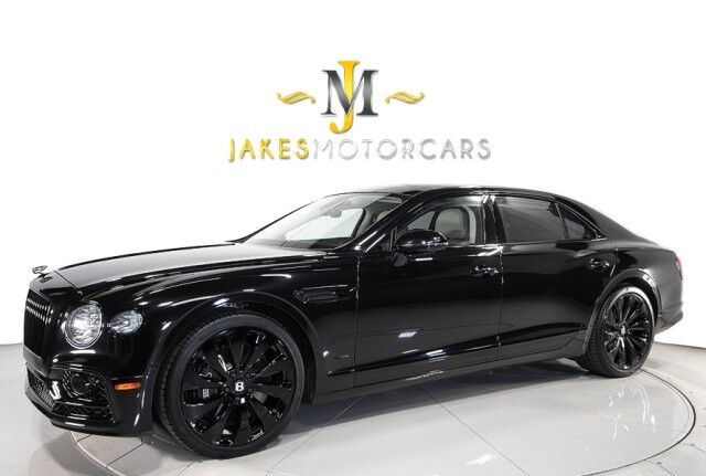 2023 Bentley Flying Spur Azure ($285,310 MSRP!!) *BIG OPTION LIST* *BLACKOUT PACKAGE* *REFRIGERATED COOLER* *WARRANTY UNTIL MAY*