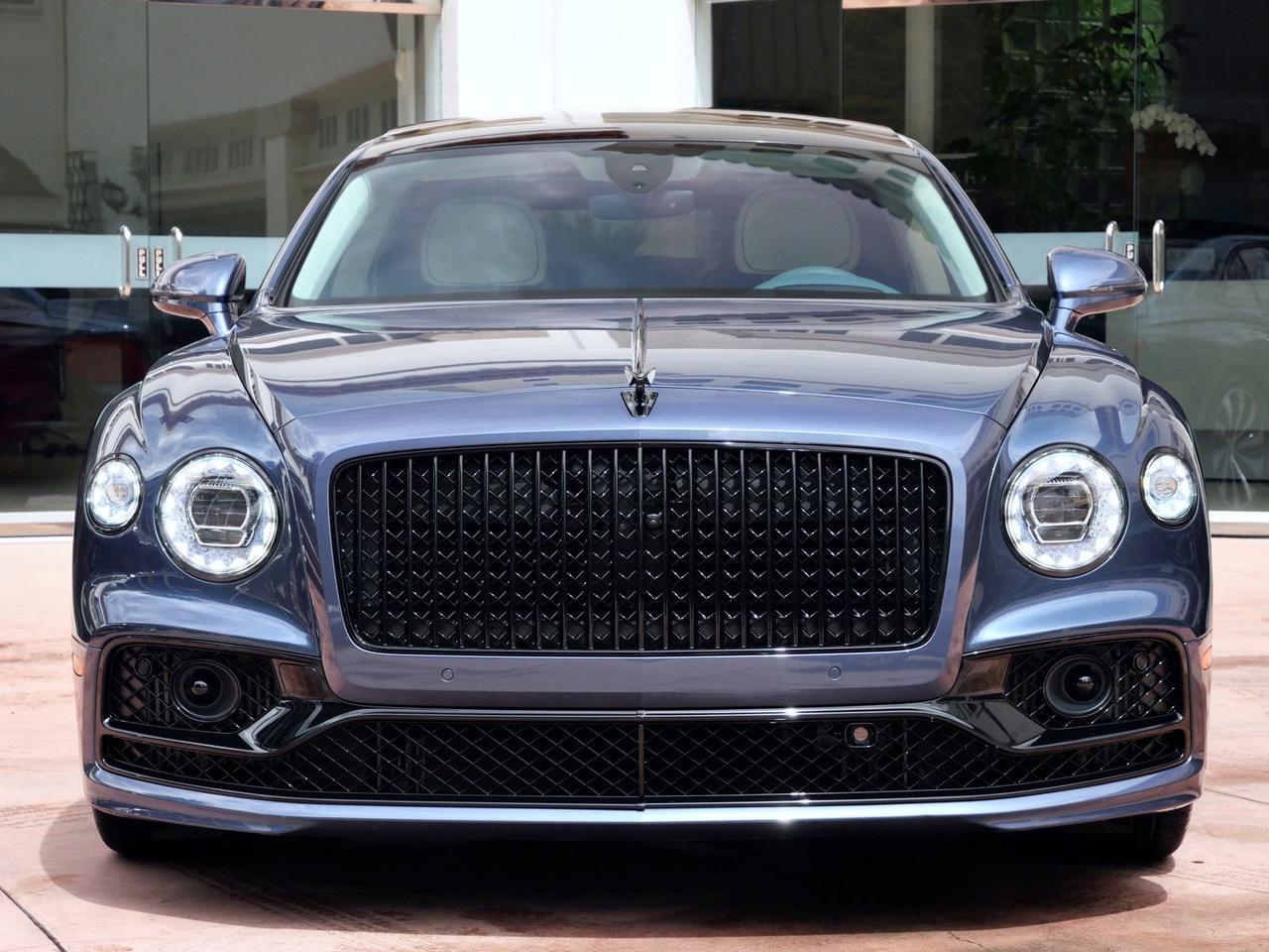2023 Bentley Flying Spur Azure Azure Lawrence KS