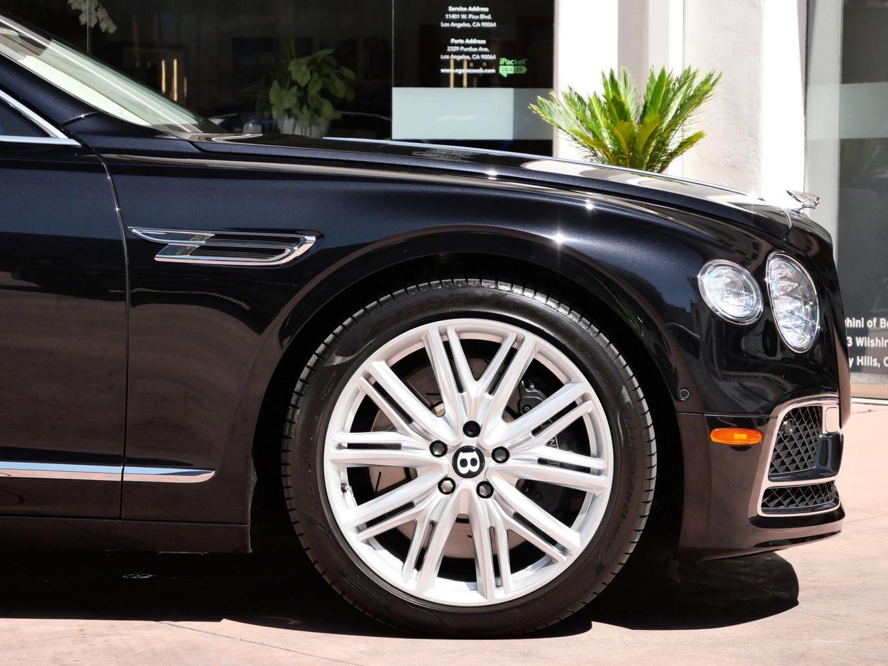2023 Bentley Flying Spur Hybrid Lawrence KS