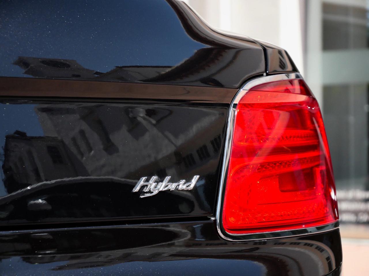 2023 Bentley Flying Spur Hybrid Lawrence KS