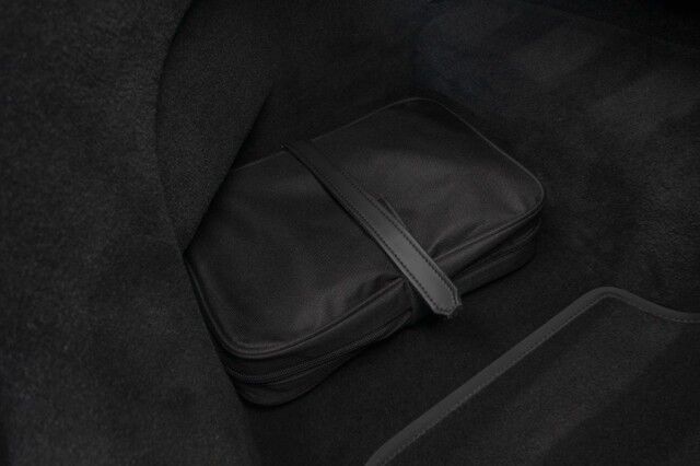 2023 Bentley Flying Spur S Hybrid ($293,730 MSRP!!) *$50,505 IN FACTORY OPTIONS* *ONLY 5400 MILES* *ICE ON HOTSPUR RED* San Diego CA