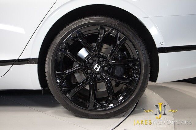 2023 Bentley Flying Spur S Hybrid ($293,730 MSRP!!) *$50,505 IN FACTORY OPTIONS* *ONLY 5400 MILES* *ICE ON HOTSPUR RED* San Diego CA