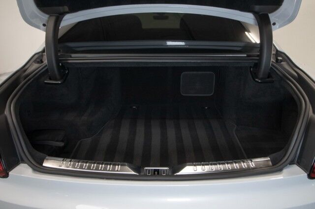 2023 Bentley Flying Spur S Hybrid ($293,730 MSRP!!) *$50,505 IN FACTORY OPTIONS* *ONLY 5400 MILES* *ICE ON HOTSPUR RED* *SAVE $104,000 OFF NEW* San Diego CA