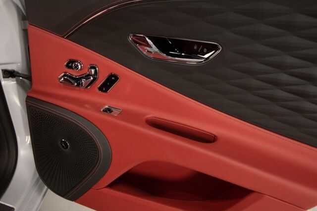 2023 Bentley Flying Spur S Hybrid ($293,730 MSRP!!) *$50,505 IN FACTORY OPTIONS* *ONLY 5400 MILES* *ICE ON HOTSPUR RED* *SAVE $104,000 OFF NEW* San Diego CA