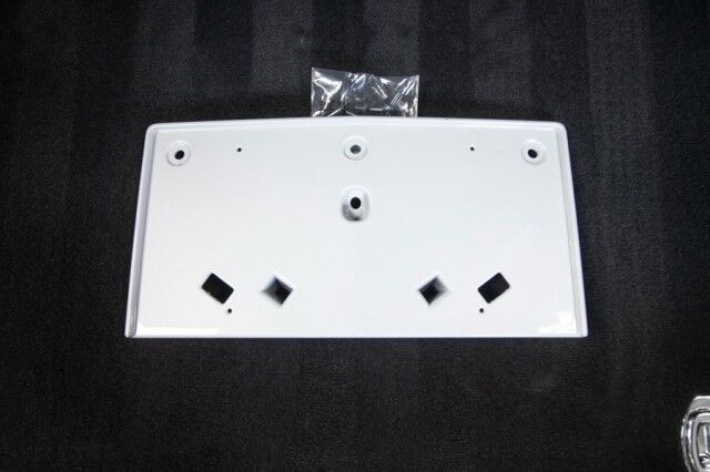 2023 Bentley Flying Spur S Hybrid ($293,730 MSRP!!) *$50,505 IN FACTORY OPTIONS* *ONLY 5400 MILES* *ICE ON HOTSPUR RED* *SAVE $104,000 OFF NEW* San Diego CA