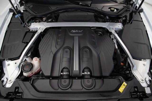 2023 Bentley Flying Spur S Hybrid ($293,730 MSRP!!) *$50,505 IN FACTORY OPTIONS* *ONLY 5400 MILES* *ICE ON HOTSPUR RED* *SAVE $104,000 OFF NEW* San Diego CA