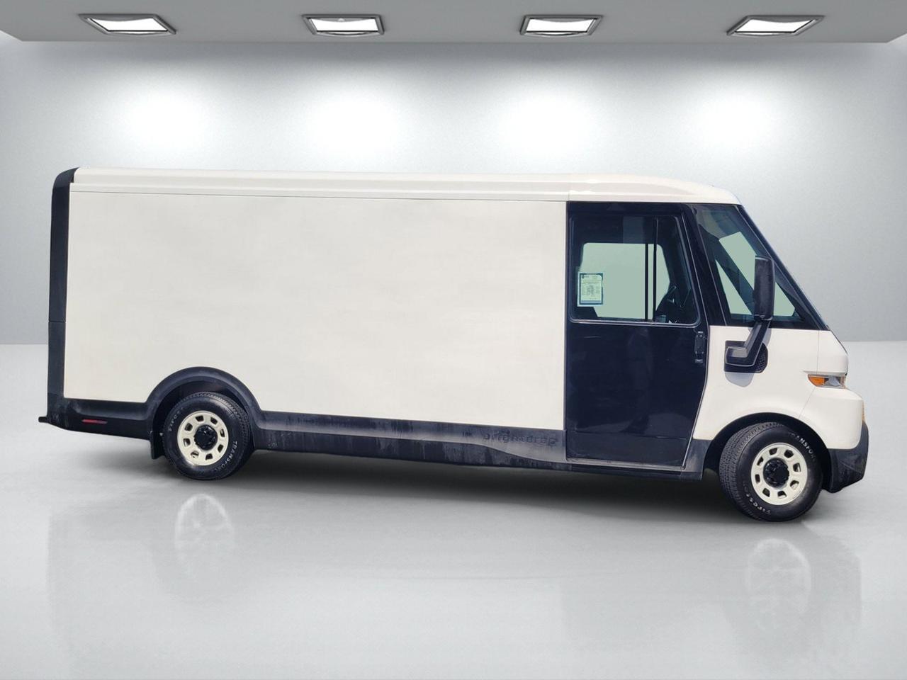 2023 BrightDrop Zevo 600 Base