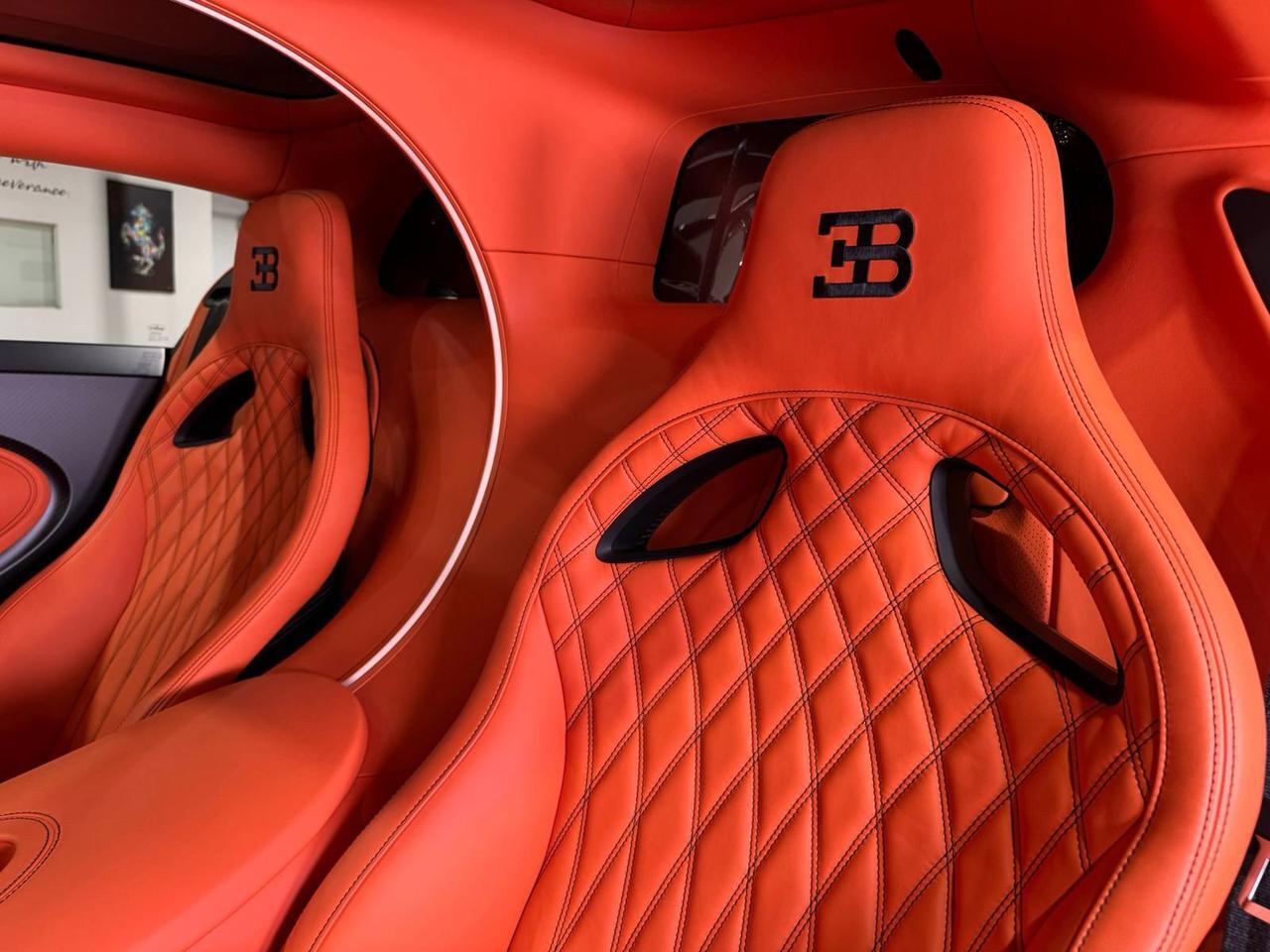 2023 Bugatti Chiron Pur Sport 1/60 for the world, full exposed carbon body/wheels!! Fort Lauderdale FL