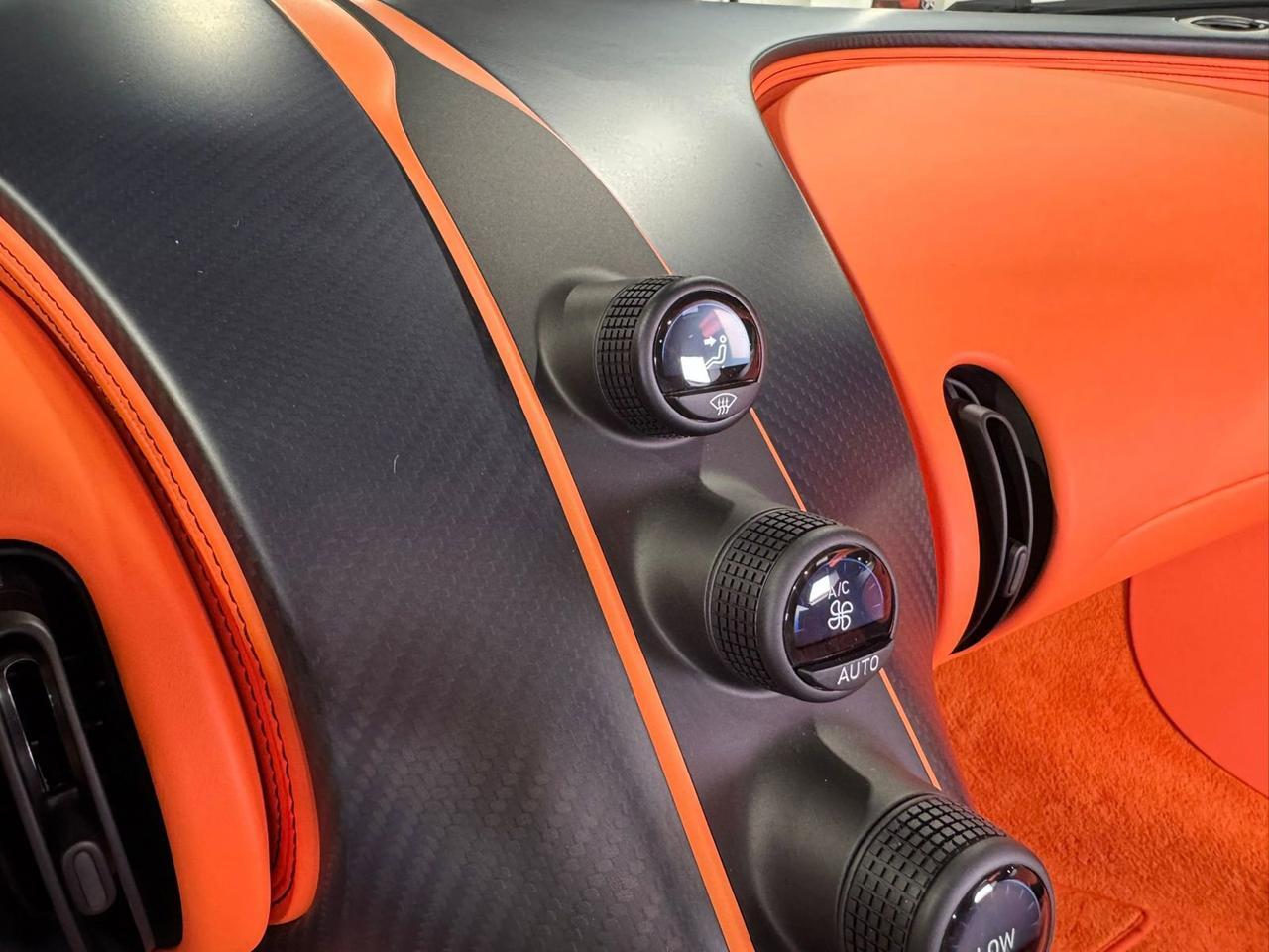 2023 Bugatti Chiron Pur Sport 1/60 for the world, full exposed carbon body/wheels!! Fort Lauderdale FL