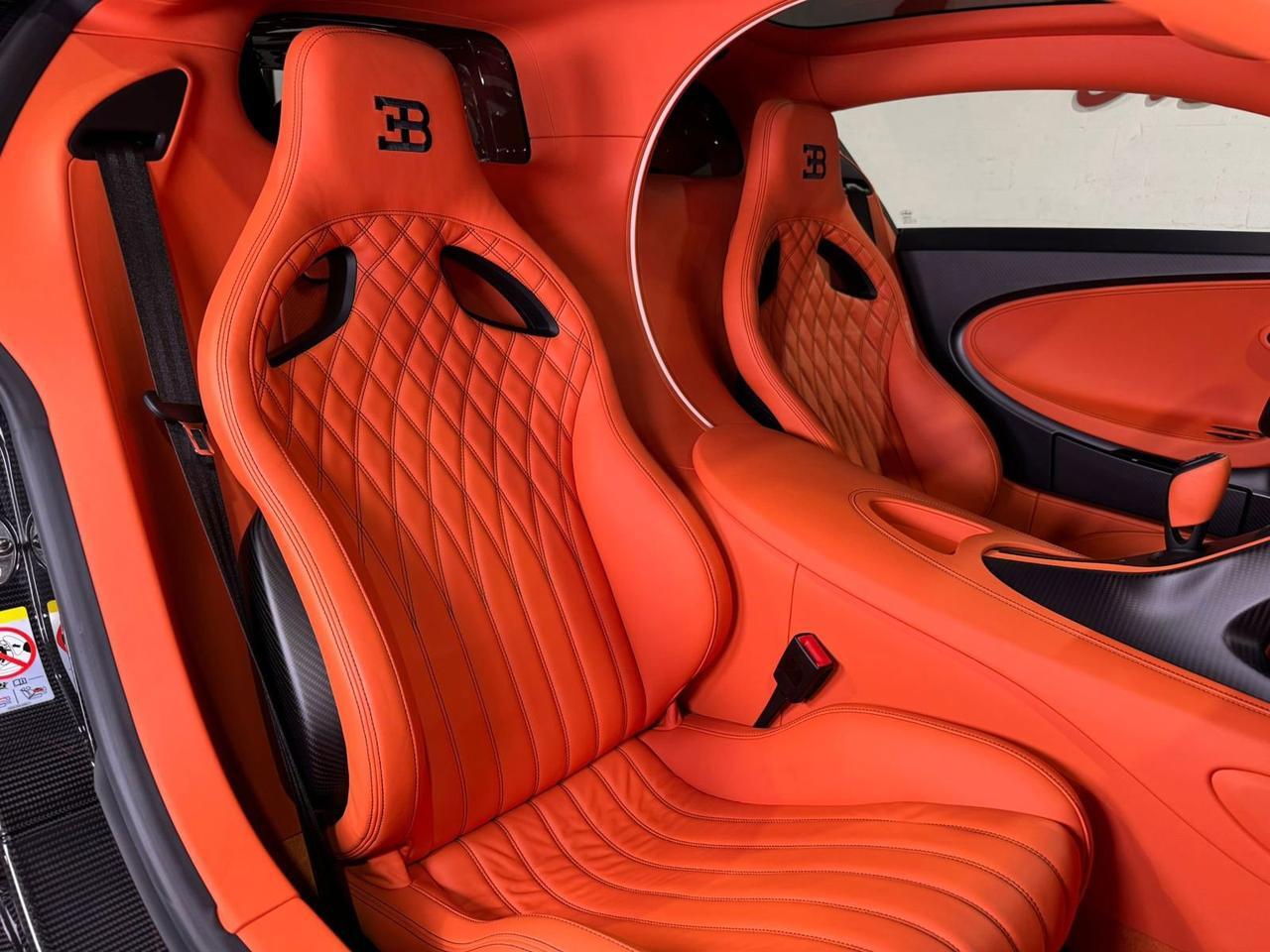 2023 Bugatti Chiron Pur Sport 1/60 for the world, full exposed carbon body/wheels!! Fort Lauderdale FL