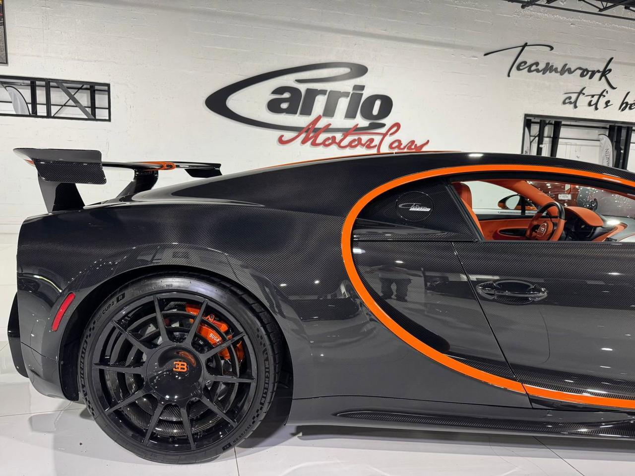 2023 Bugatti Chiron Pur Sport 1/60 for the world, full exposed carbon body/wheels!! Fort Lauderdale FL