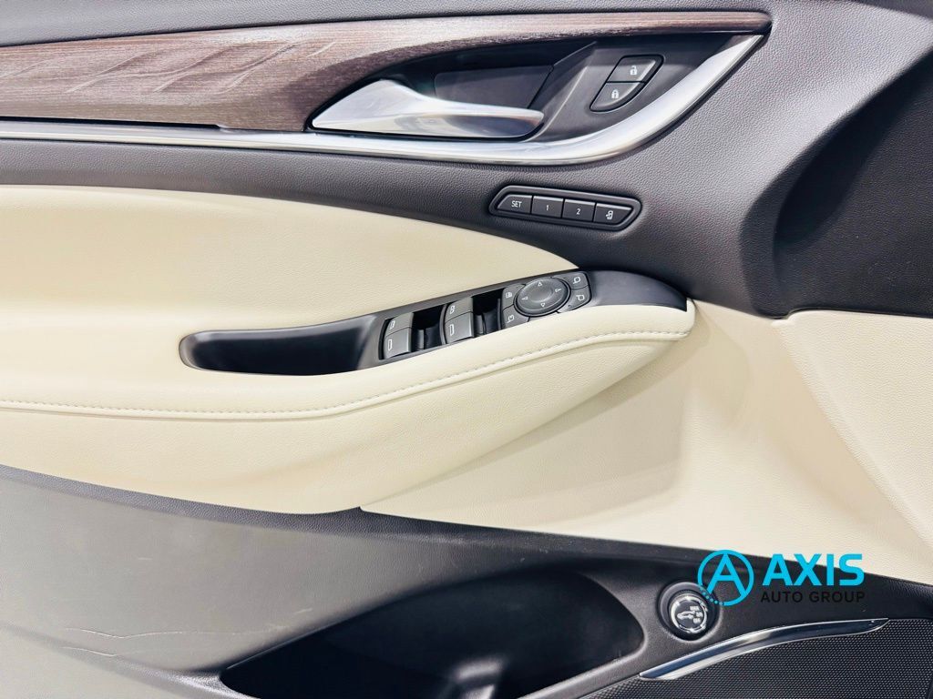 2023 Buick Enclave Avenir Jersey City NJ