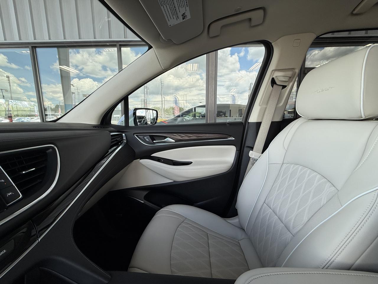 2023 Buick Enclave Avenir Knoxville TN