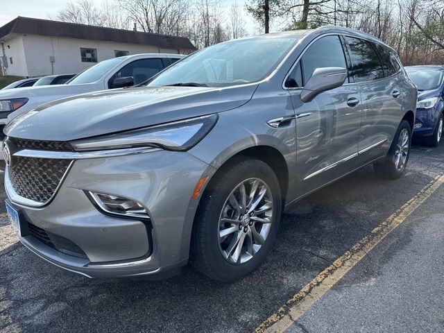 2023 Buick Enclave Avenir