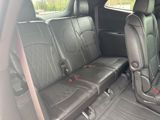 2023 Buick Enclave Avenir Carbondale IL