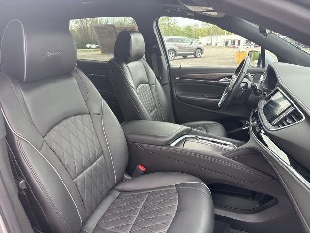 2023 Buick Enclave Avenir Carbondale IL