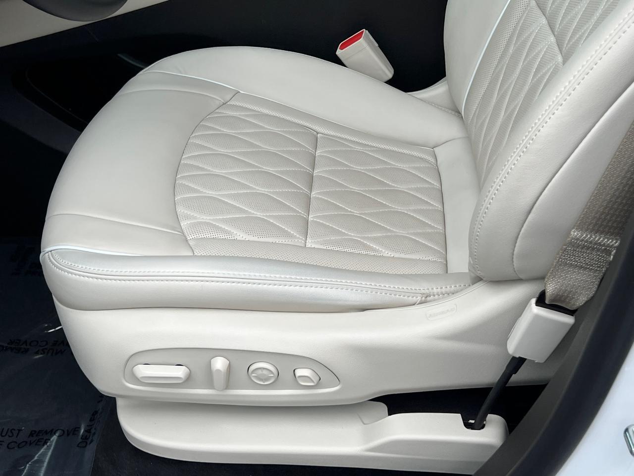 2023 Buick Enclave Avenir Hagerstown MD