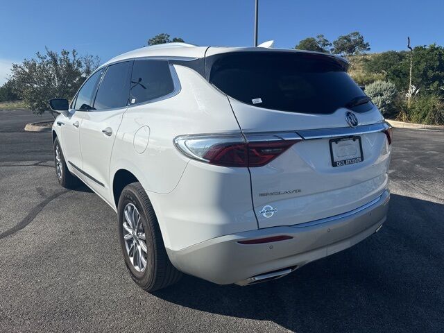 2023 Buick Enclave Essence  TX
