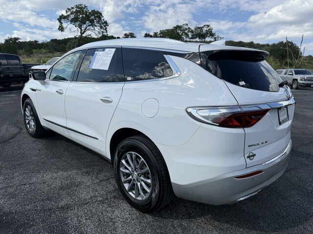 2023 Buick Enclave Essence  TX