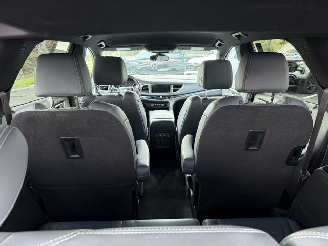 2023 Buick Enclave Essence  TX