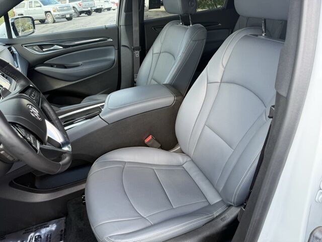 2023 Buick Enclave Essence  TX