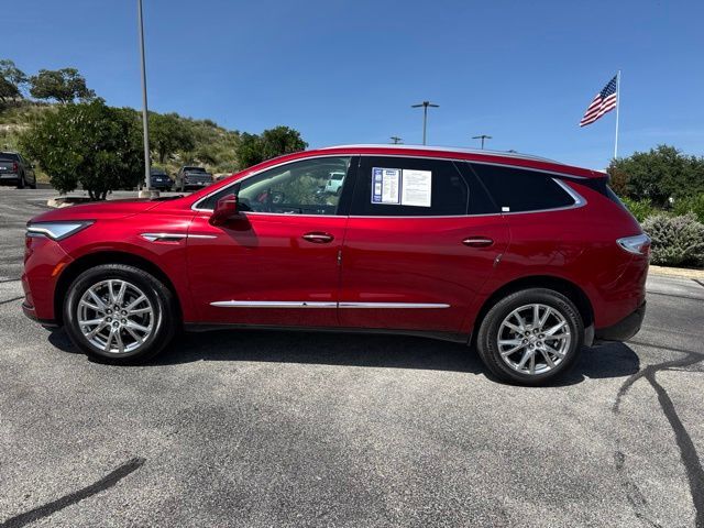 2023 Buick Enclave Essence Kerrville TX