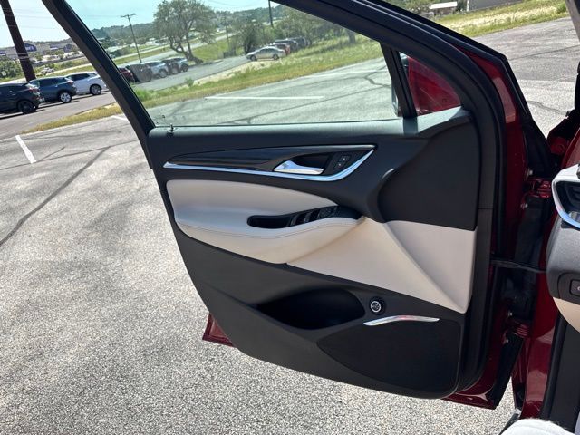 2023 Buick Enclave Essence Kerrville TX